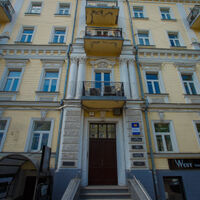 БЦ Івана Франка, 36